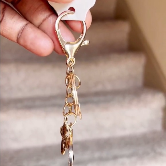 🐵BEAUTIFUL CHARMS KEYCHAIN ALL NEW 🐵 - Picture 13 of 13